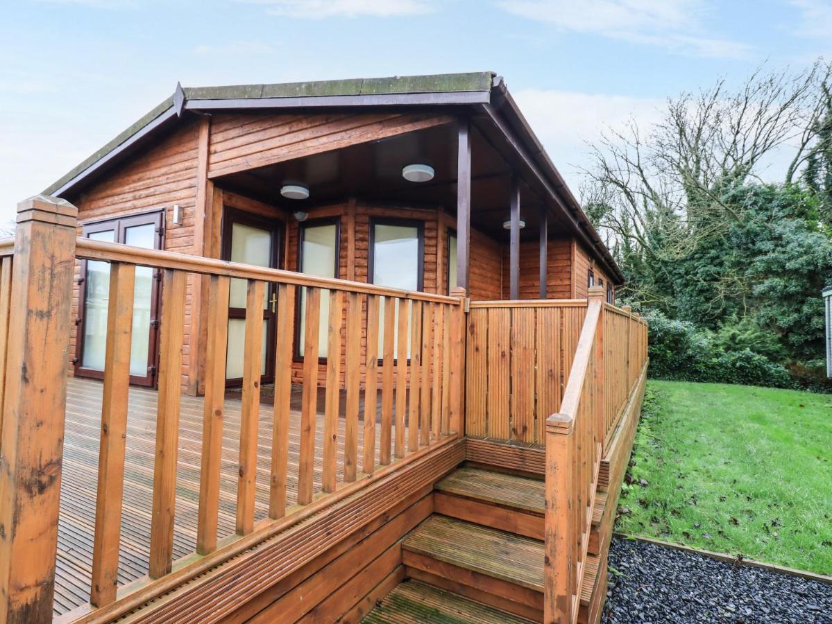 Roe Deer Lodge Newton Stewart Exterior photo